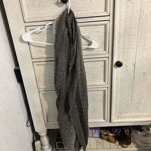 Minicci scarf